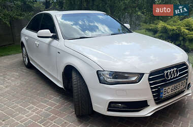 Седан Audi A4 2015 в Луцьку