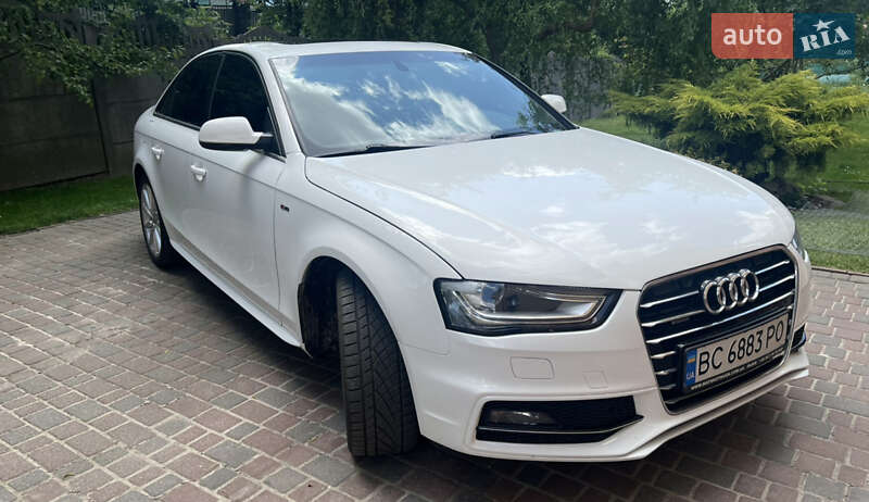 Седан Audi A4 2015 в Луцьку