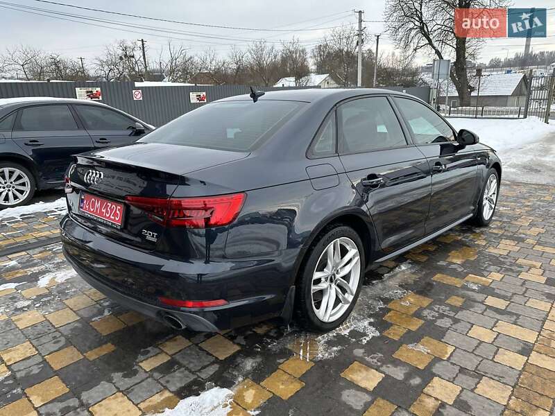 Седан Audi A4 2017 в Львові