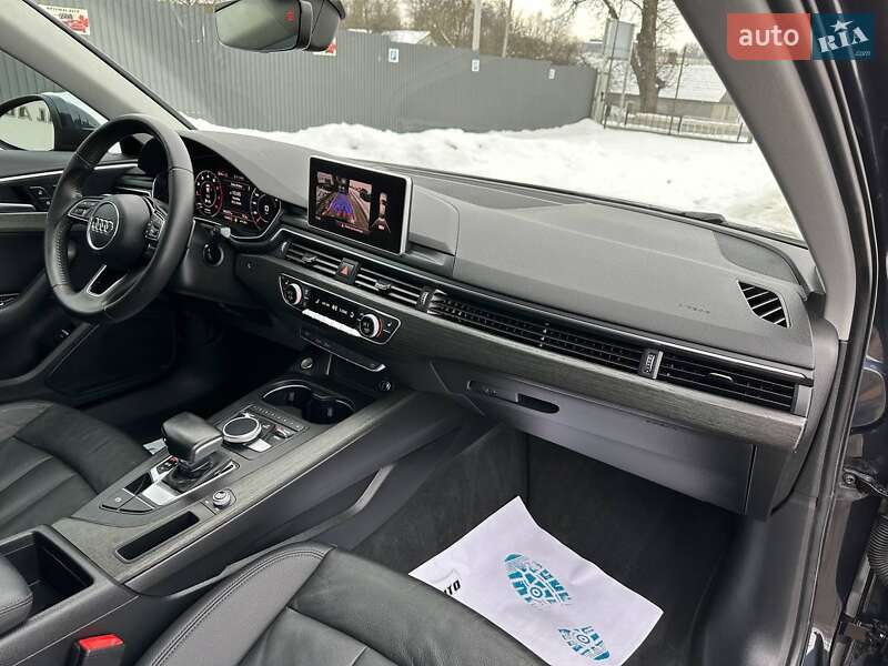 Седан Audi A4 2017 в Львові