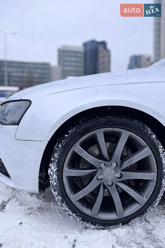 Седан Audi A4 2012 в Києві фото 11 Седан Audi A4 2012 в Києві