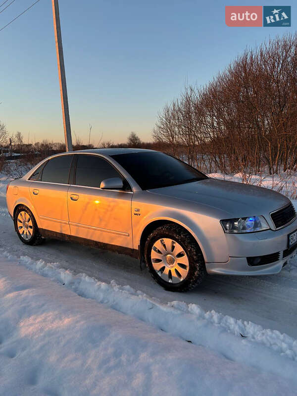 Седан Audi A4 2002 в Львове