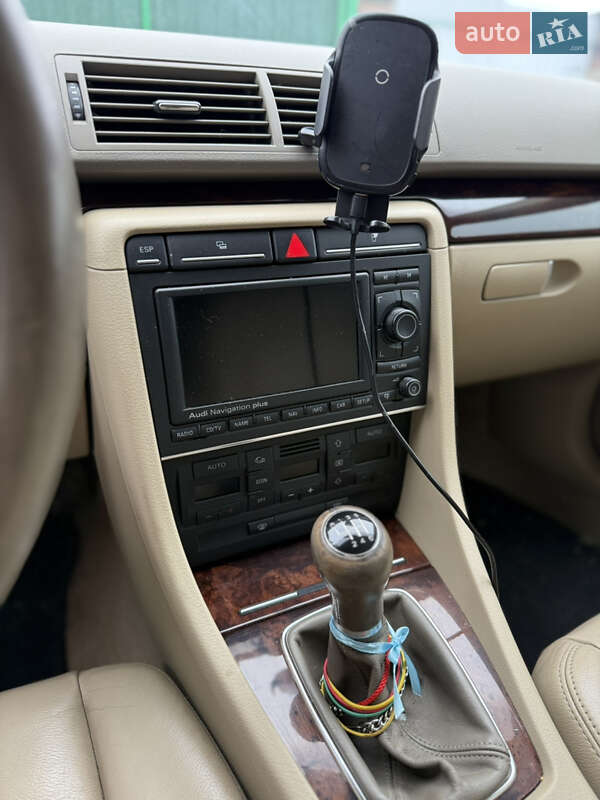 Универсал Audi A4 2006 в Ровно