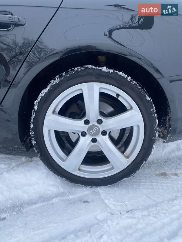 Универсал Audi A4 2012 в Тернополе