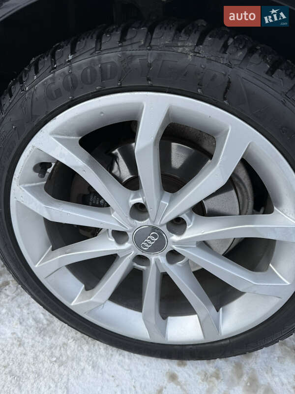 Універсал Audi A4 2017 в Луцьку