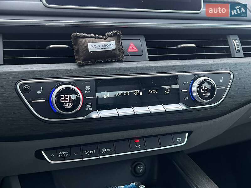 Седан Audi A4 2016 в Києві