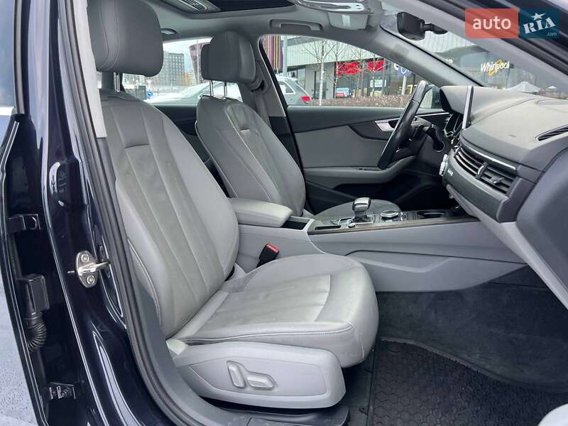 Седан Audi A4 2016 в Києві