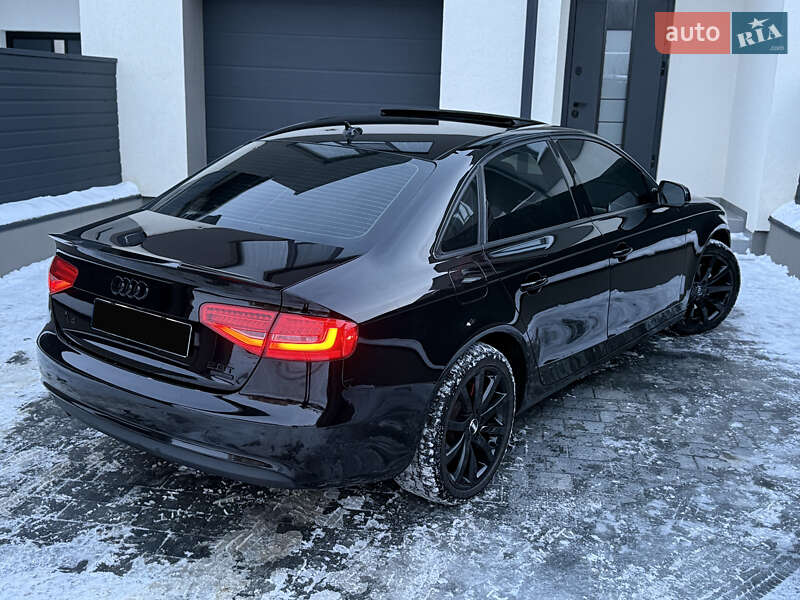 Седан Audi A4 2012 в Тернополі