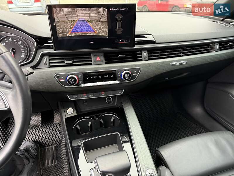 Седан Audi A4 2020 в Києві