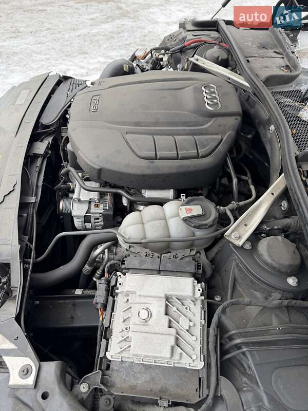 Седан Audi A4 2020 в Дніпрі