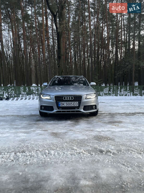 Універсал Audi A4 2009 в Дубні