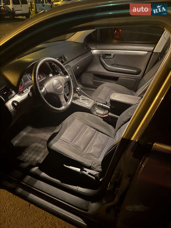 Седан Audi A4 2003 в Киеве