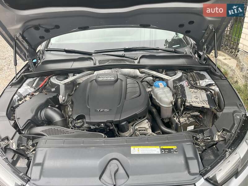 Седан Audi A4 2016 в Баре