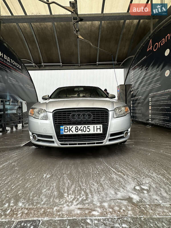 Седан Audi A4 2004 в Львове фото 2 Седан Audi A4 2004 в Львове