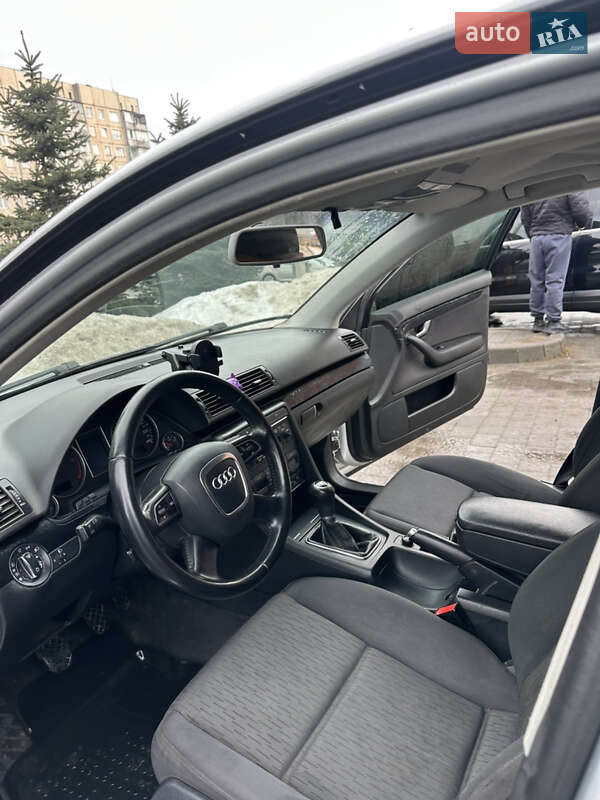 Седан Audi A4 2004 в Львове фото 15 Седан Audi A4 2004 в Львове
