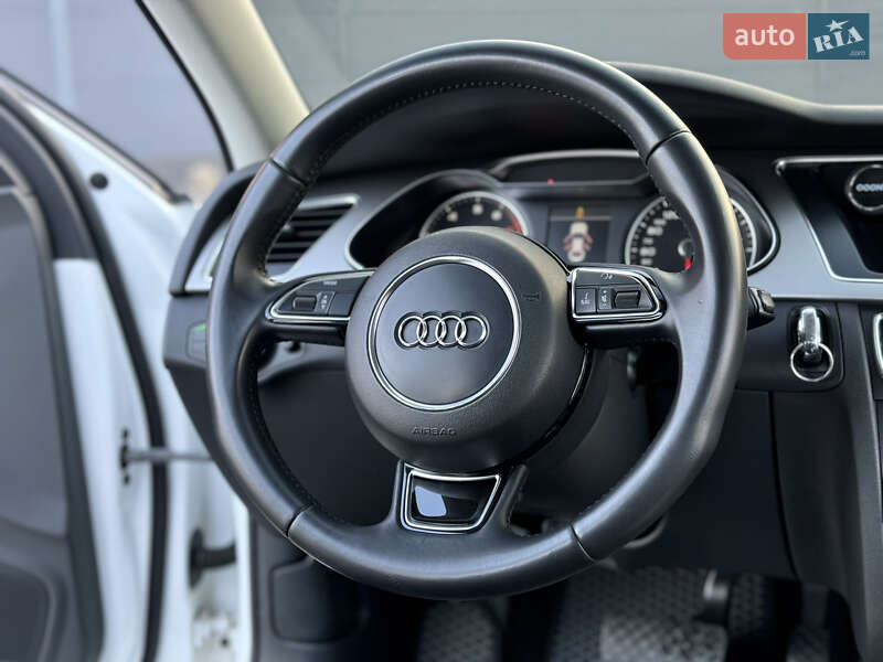 Седан Audi A4 2012 в Киеве фото 18 Седан Audi A4 2012 в Киеве