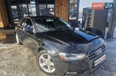Седан Audi A4 2013 в Виннице