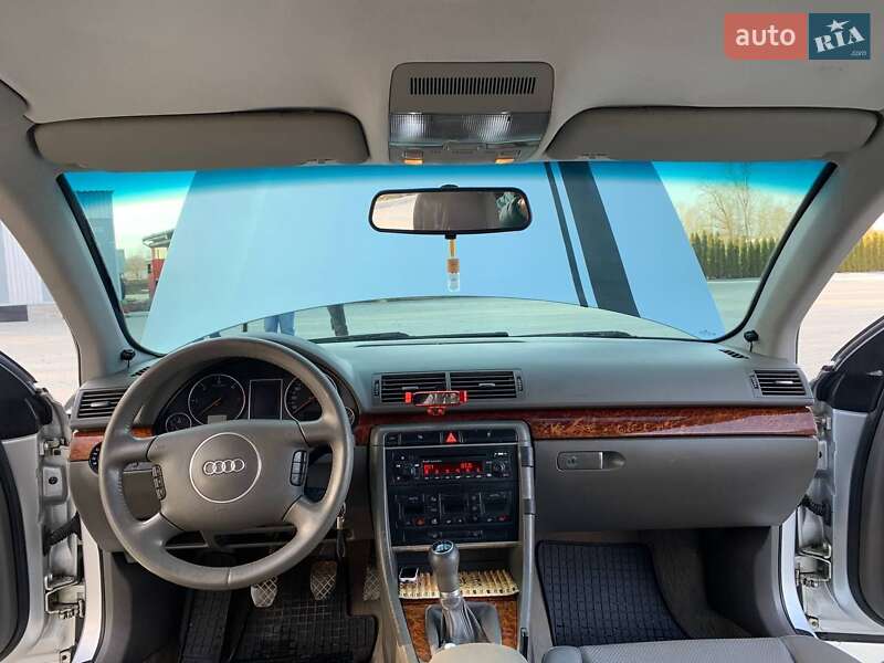 Седан Audi A4 2001 в Тернополі