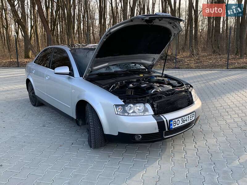 Седан Audi A4 2001 в Тернополі