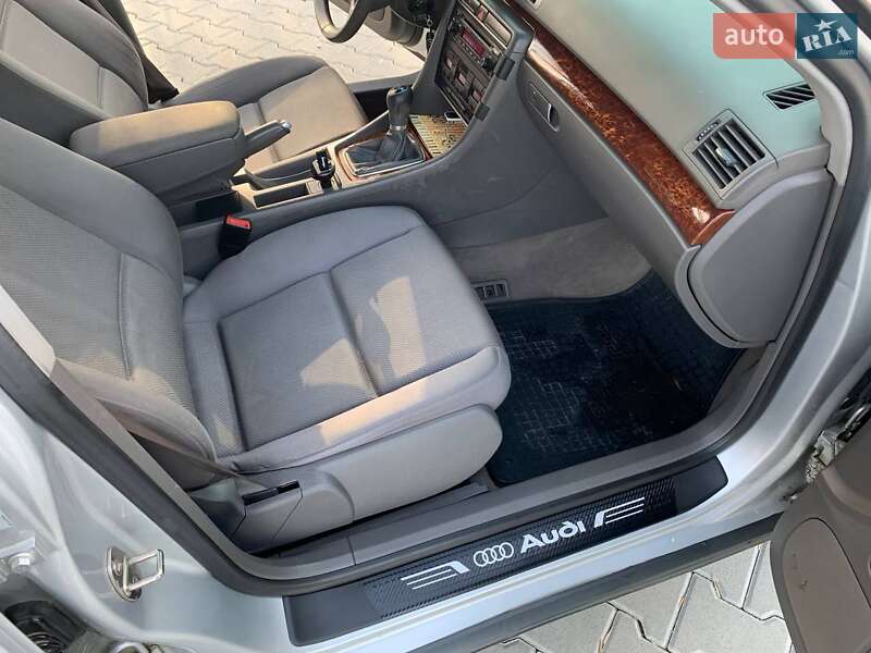 Седан Audi A4 2001 в Тернополі