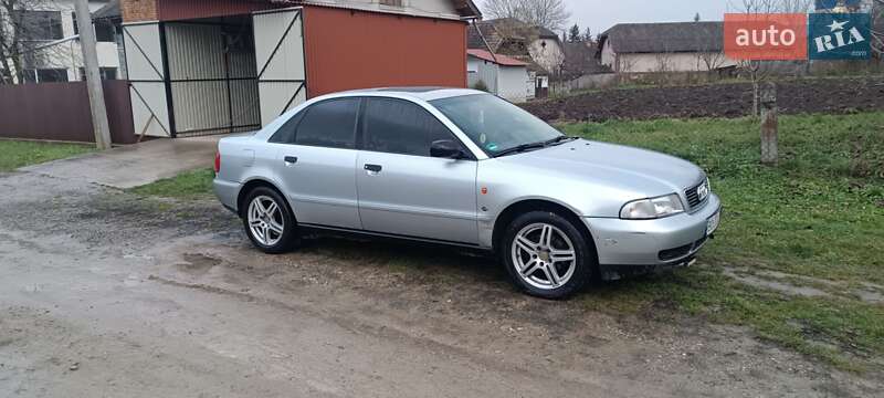 Седан Audi A4 1995 в Гусятині фото 9 Седан Audi A4 1995 в Гусятині