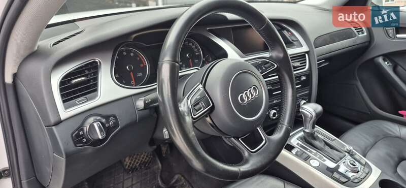 Седан Audi A4 2015 в Бахмаче