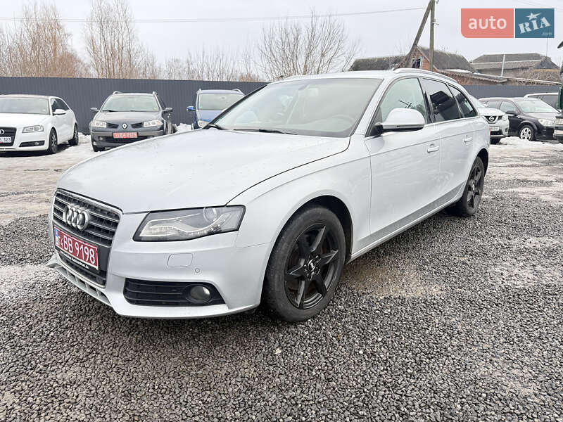 Универсал Audi A4 2009 в Староконстантинове