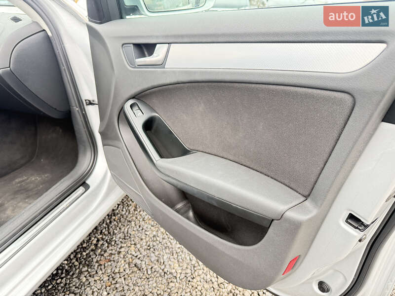 Универсал Audi A4 2009 в Староконстантинове