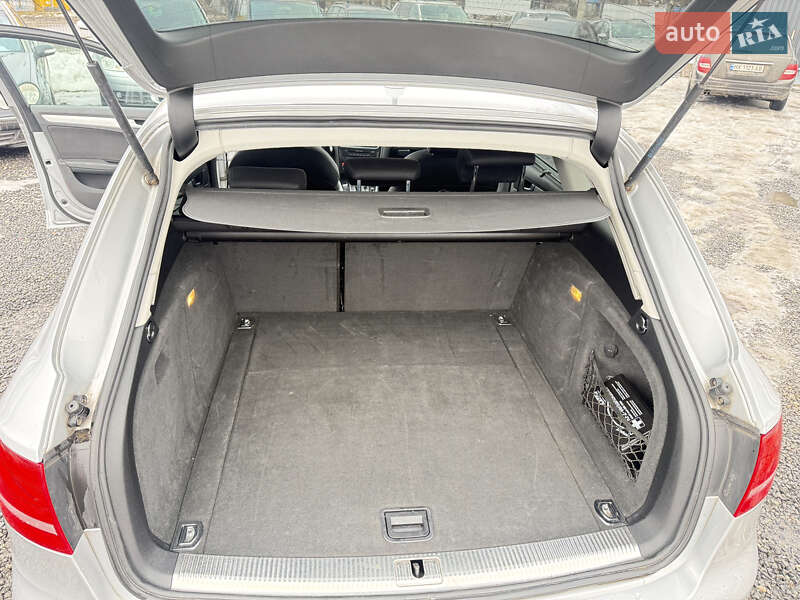 Универсал Audi A4 2009 в Староконстантинове
