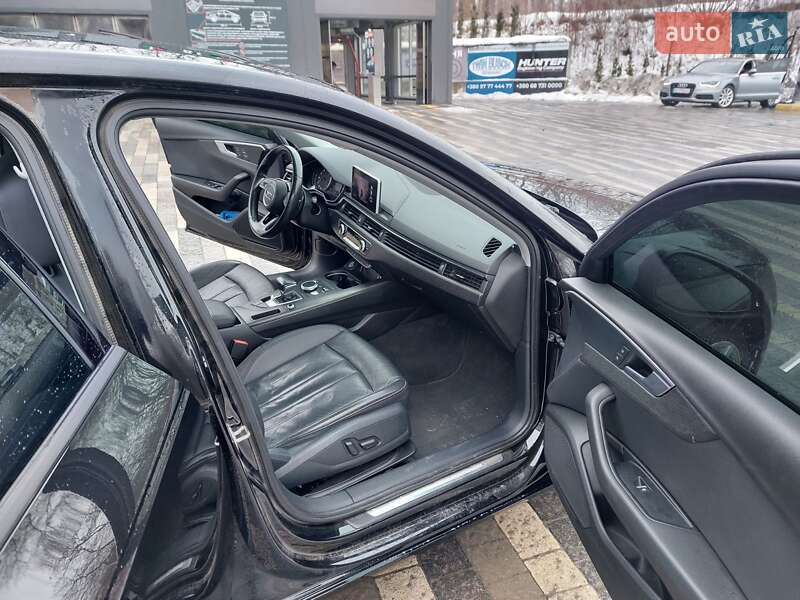 Седан Audi A4 2016 в Львове