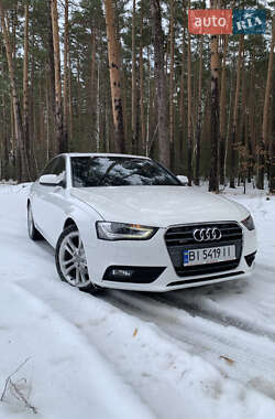 Седан Audi A4 2013 в Полтаві
