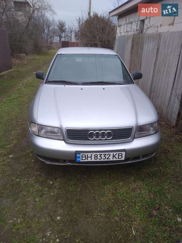 Audi A4 1998 Audi A4 1998