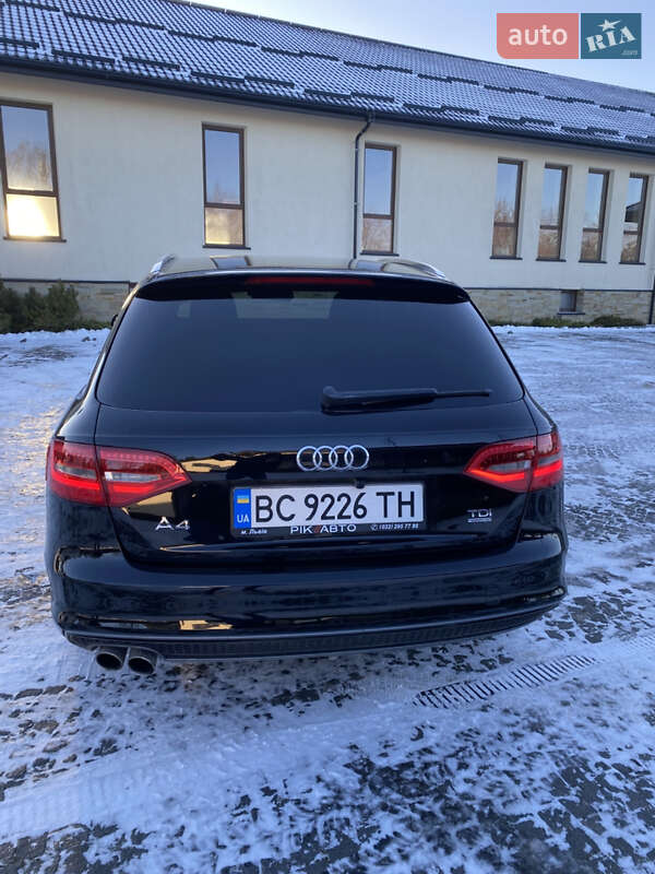 Універсал Audi A4 2013 в Жовкві