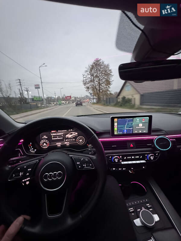 Седан Audi A4 2016 в Киеве
