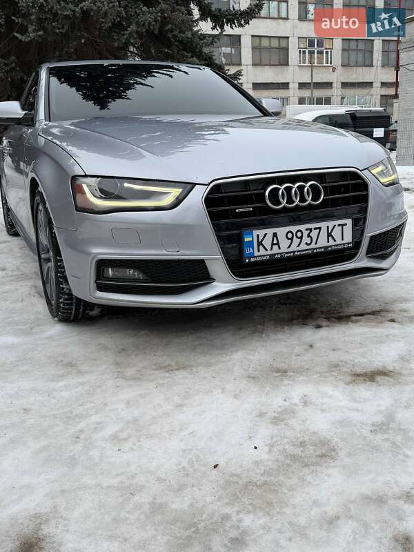Седан Audi A4 2015 в Києві