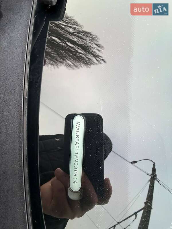 Седан Audi A4 2015 в Києві