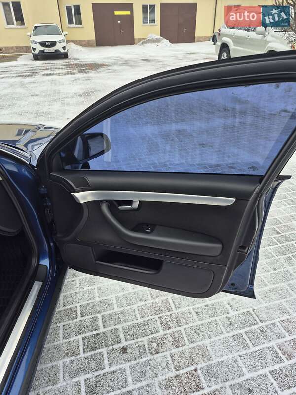 Седан Audi A4 2006 в Черкасах