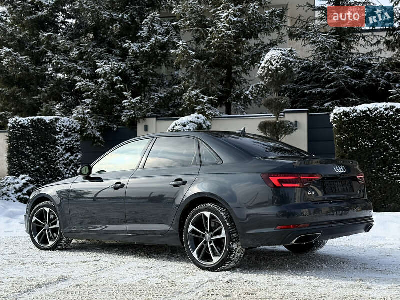 Седан Audi A4 2019 в Львове