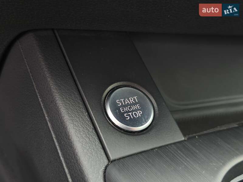 Седан Audi A4 2016 в Днепре фото 20 Седан Audi A4 2016 в Днепре