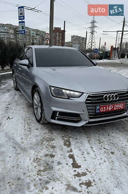 Седан Audi A4 2018 в Харкові