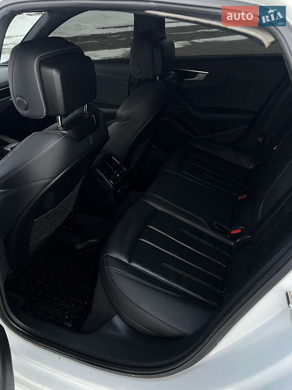 Седан Audi A4 2023 в Бучаче фото 17 Седан Audi A4 2023 в Бучаче