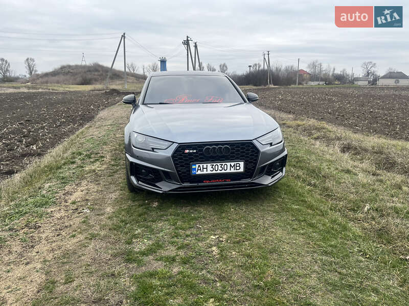 Седан Audi A4 2016 в Царичанці