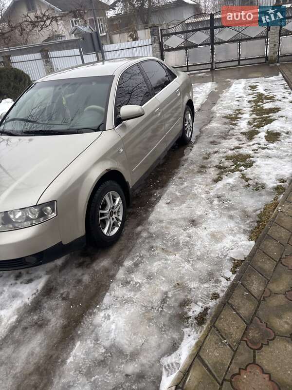 Седан Audi A4 2001 в Івано-Франківську