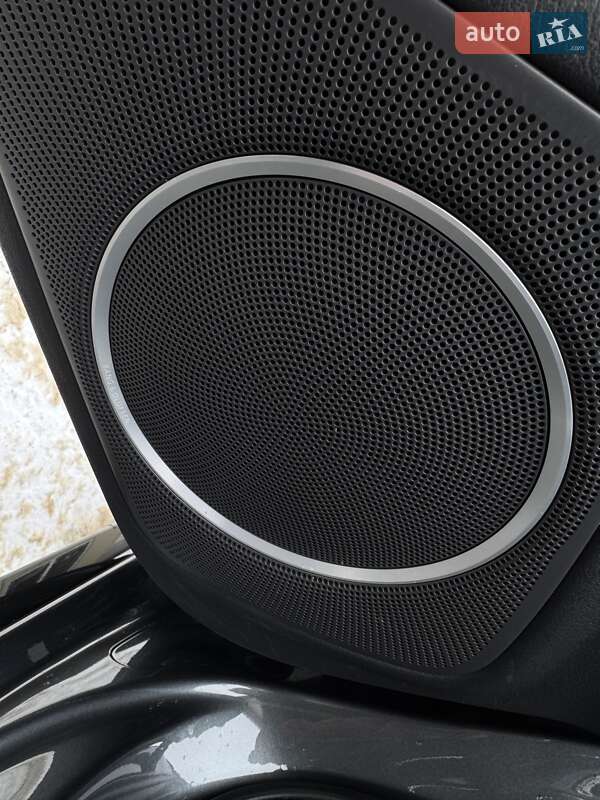 Универсал Audi A4 2015 в Житомире