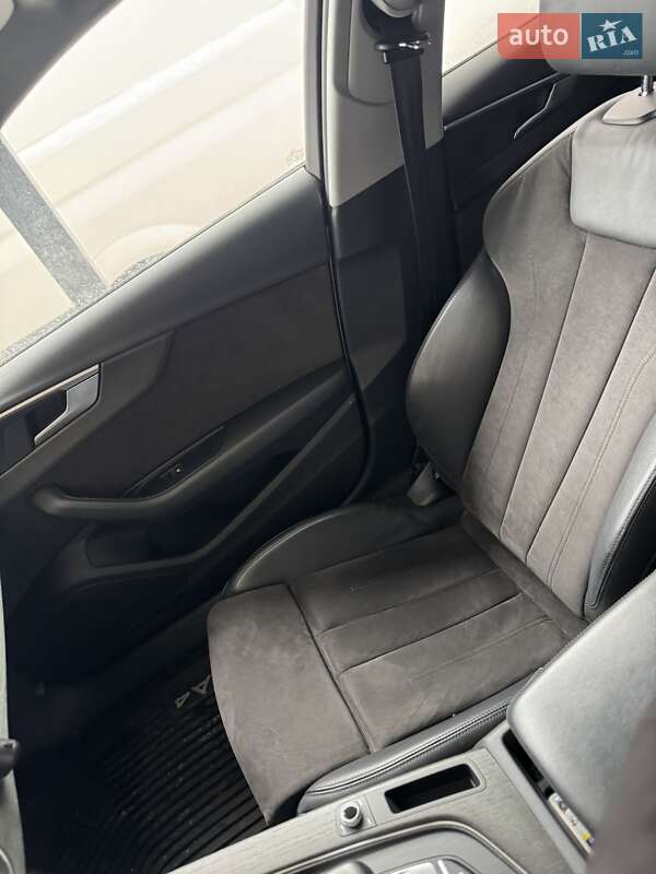 Универсал Audi A4 2019 в Житомире