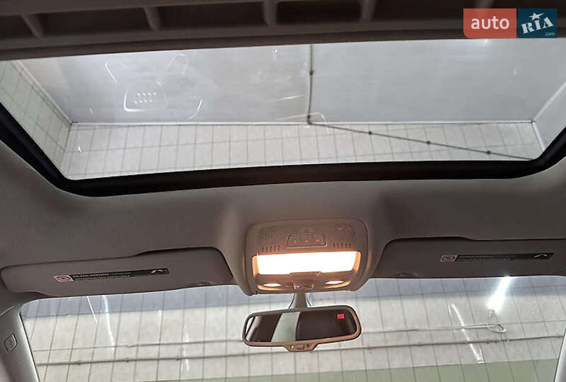 Седан Audi A4 2013 в Львові