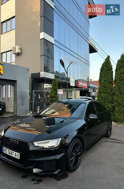 Седан Audi A4 2017 в Одесі