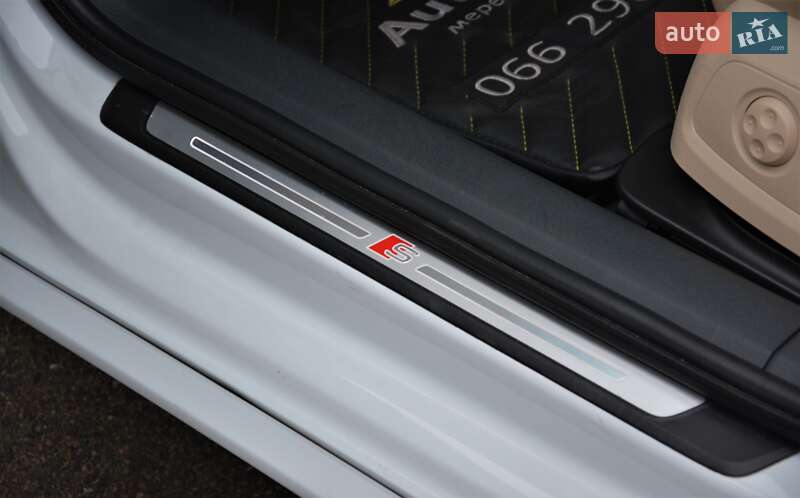 Седан Audi A4 2018 в Киеве фото 20 Седан Audi A4 2018 в Киеве