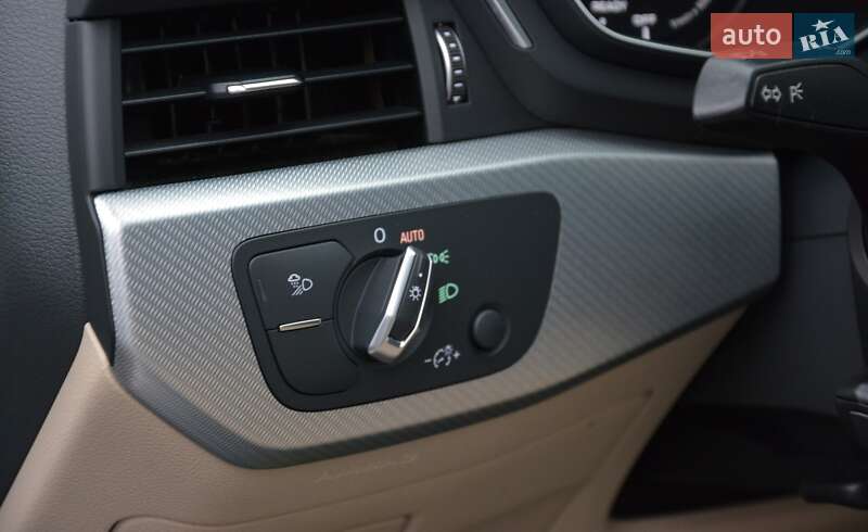 Седан Audi A4 2018 в Киеве фото 21 Седан Audi A4 2018 в Киеве