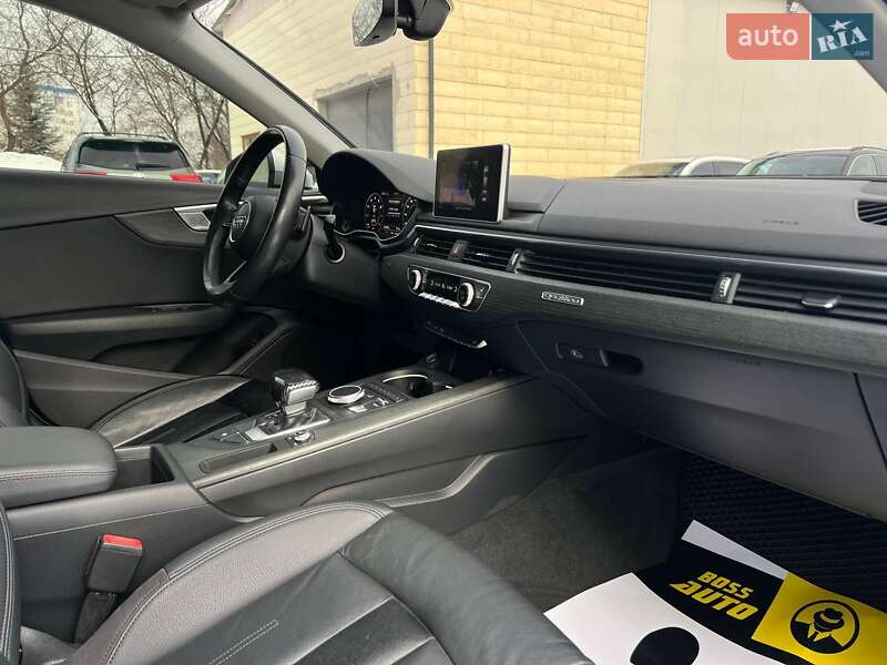 Седан Audi A4 2016 в Івано-Франківську